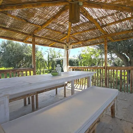Agriturismo L'incontro Farm stay *