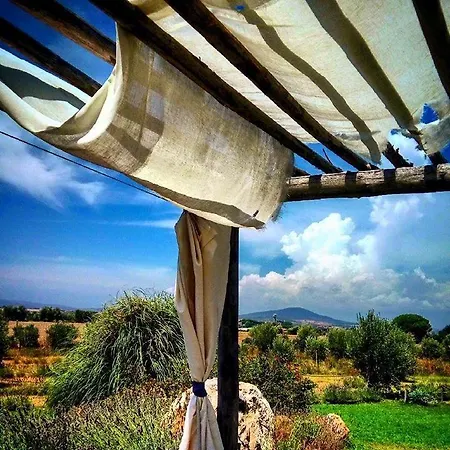 Agriturismo L'incontro Farm stay