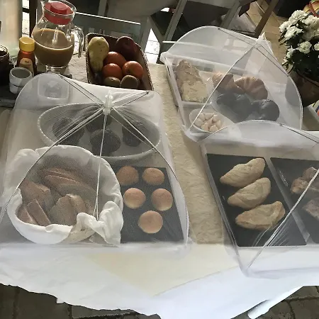 Agriturismo L'incontro Farm stay *