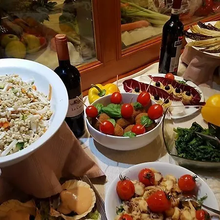 Agriturismo L'incontro Farm stay